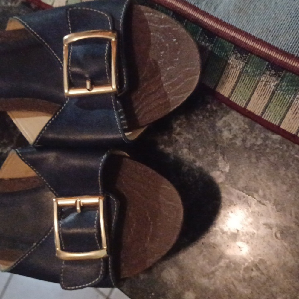 Clogs - Picture 4 of 4